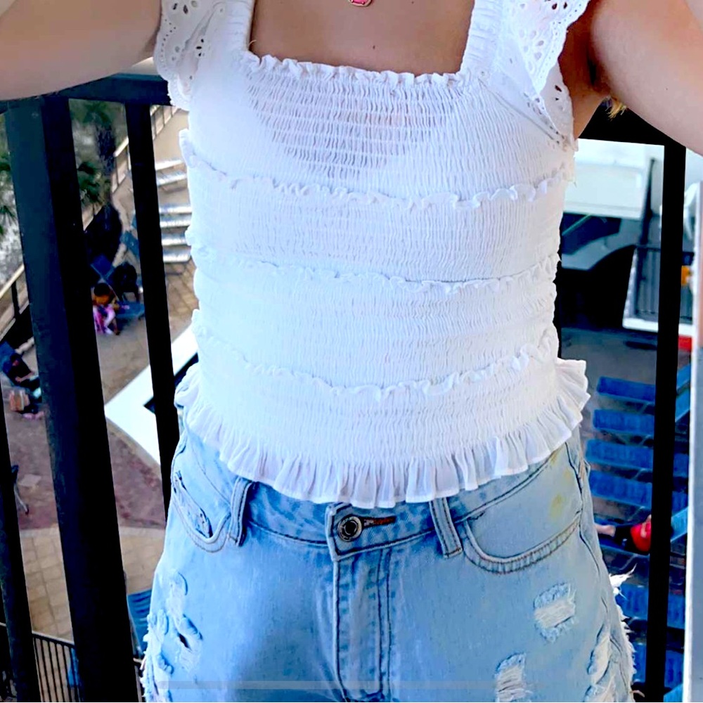 DO+BE  boutique top